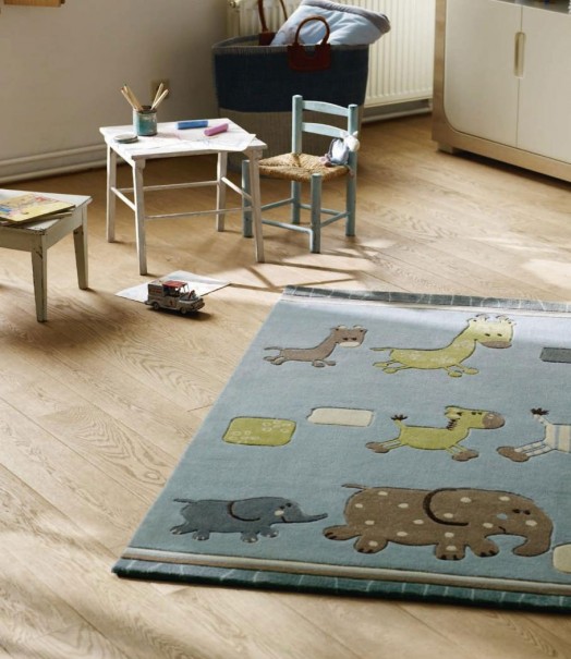 Schöner Designer Teppich im Kinderzimmer -diy-wohnideen